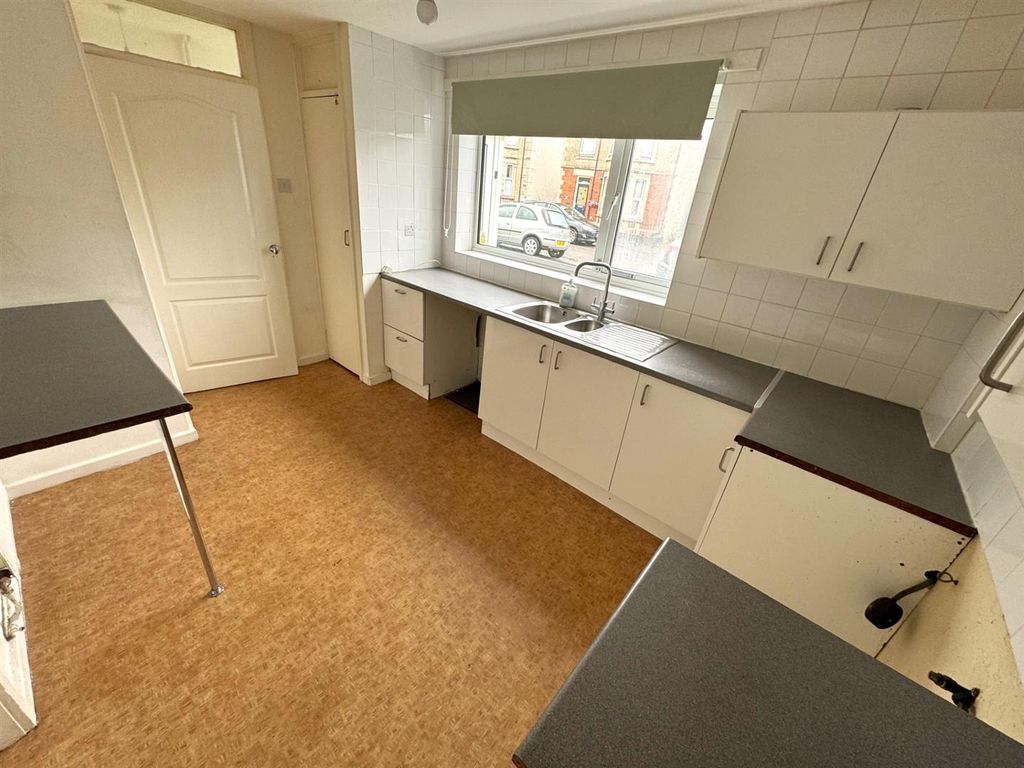 Property photo 3 of 13 Thumbnail_Img_0297.Jpg