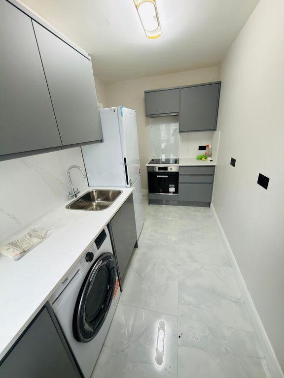 Property photo 2 of 12 Gallery