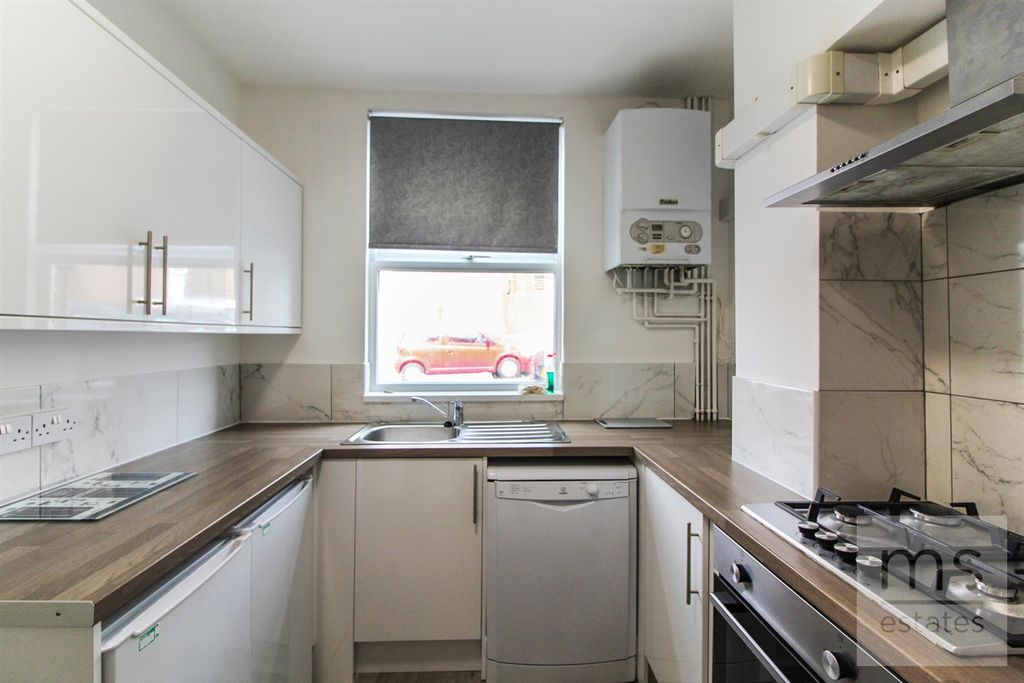 Property photo 3 of 16 Img_3964.Jpg