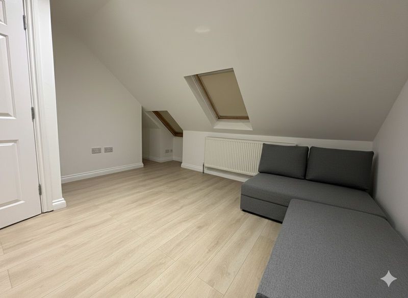 Property photo 3 of 5 Photo 5