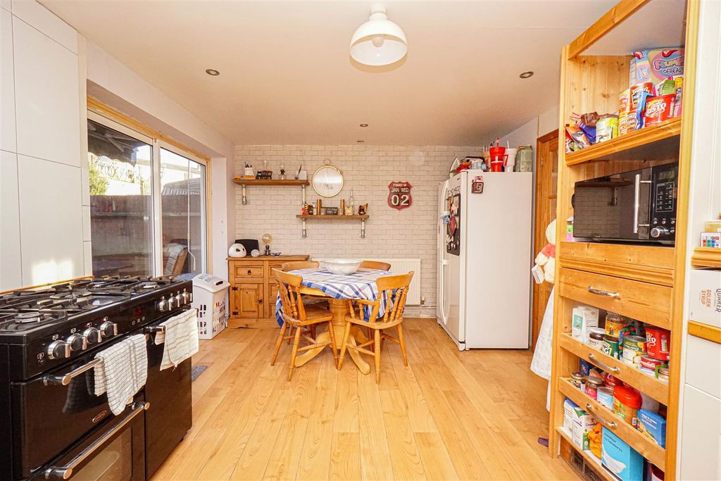 Property photo 3 of 20 Dsc04997.Jpg