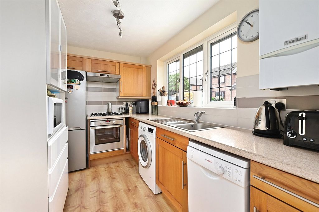 Property photo 3 of 10 Picture No. 04