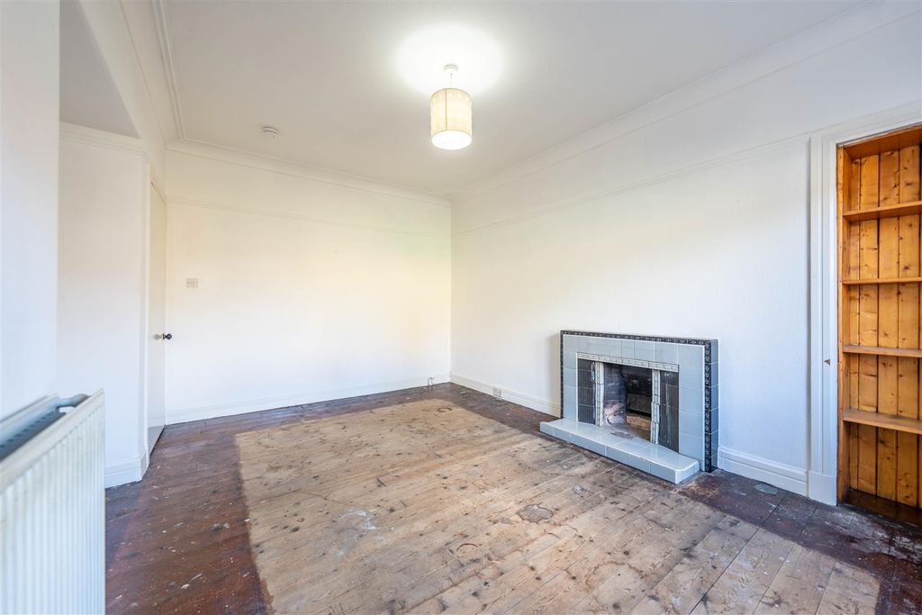 Property photo 3 of 30 Dsc04709-Hdr.Jpg