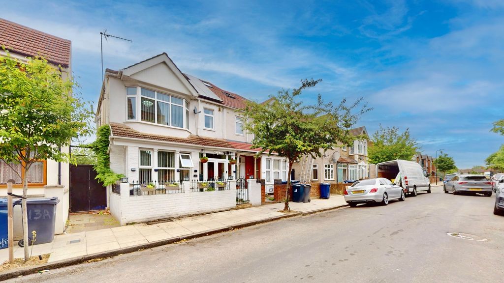 Property photo 1 of 16
