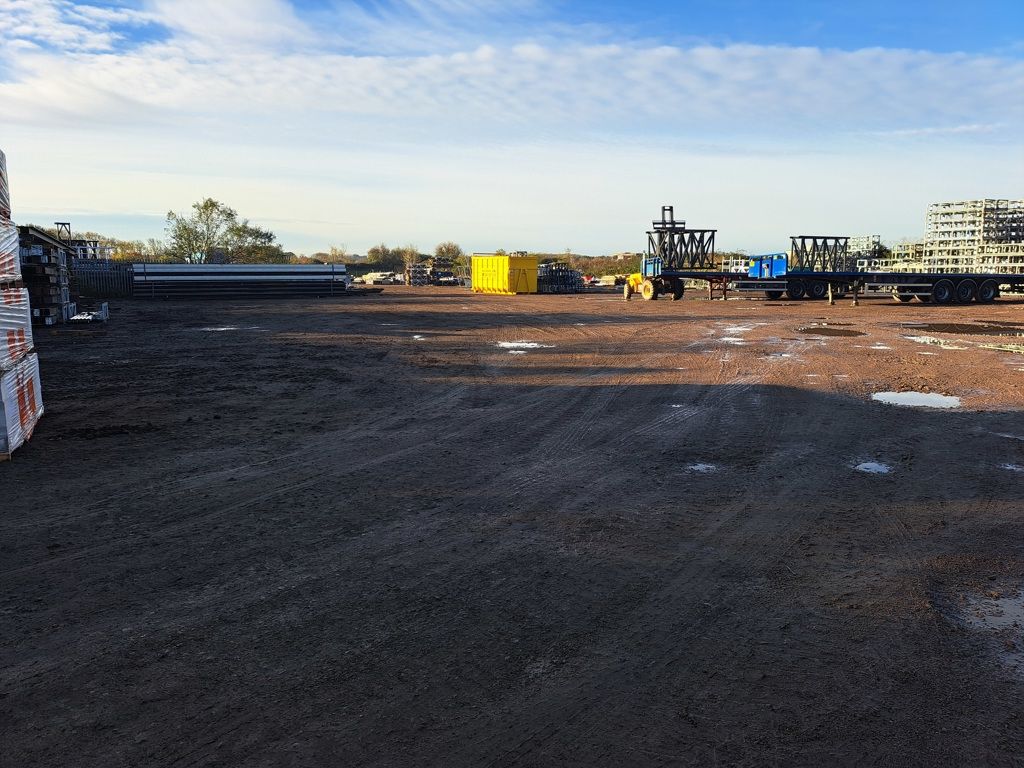 Property photo 1 of 3 Photo 6