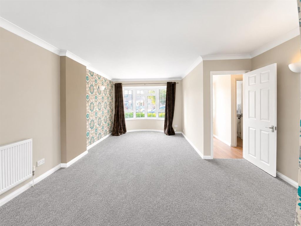 Property photo 2 of 9 46Bd0897-F9Ec-44Dd-ba5d-14F5Eb4524d1.Png