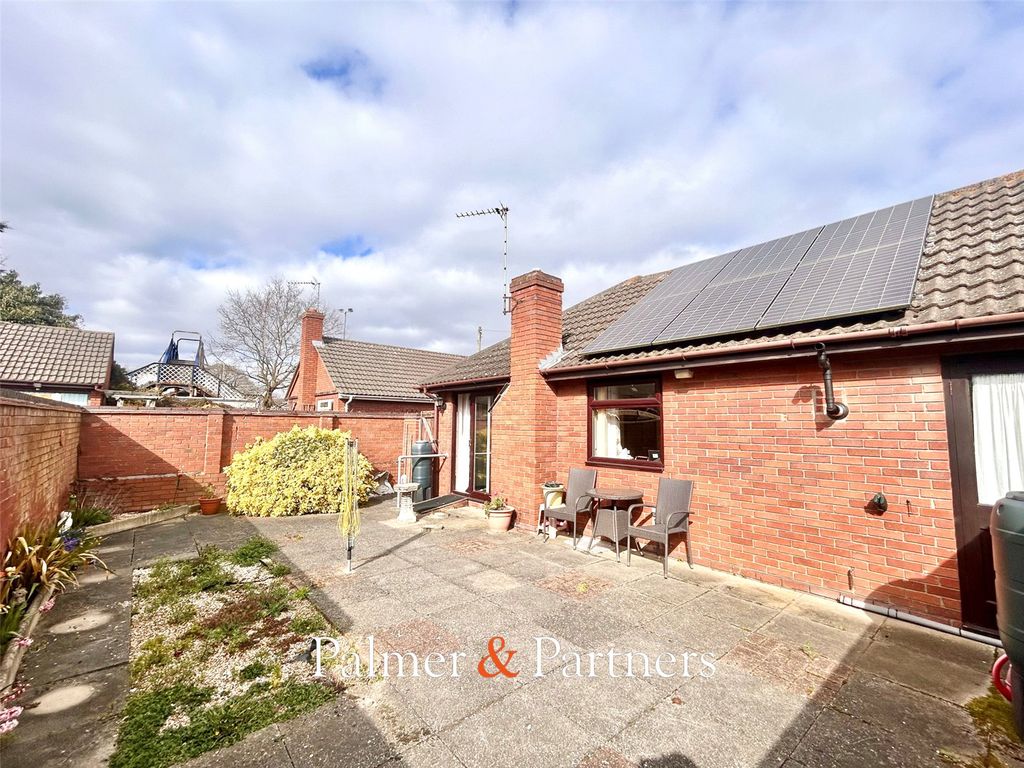 Property photo 3 of 11 Picture No. 13