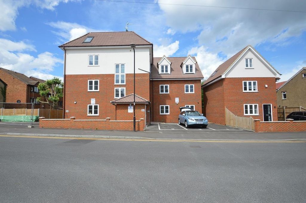 Property photo 1 of 7 Exterior (Main)