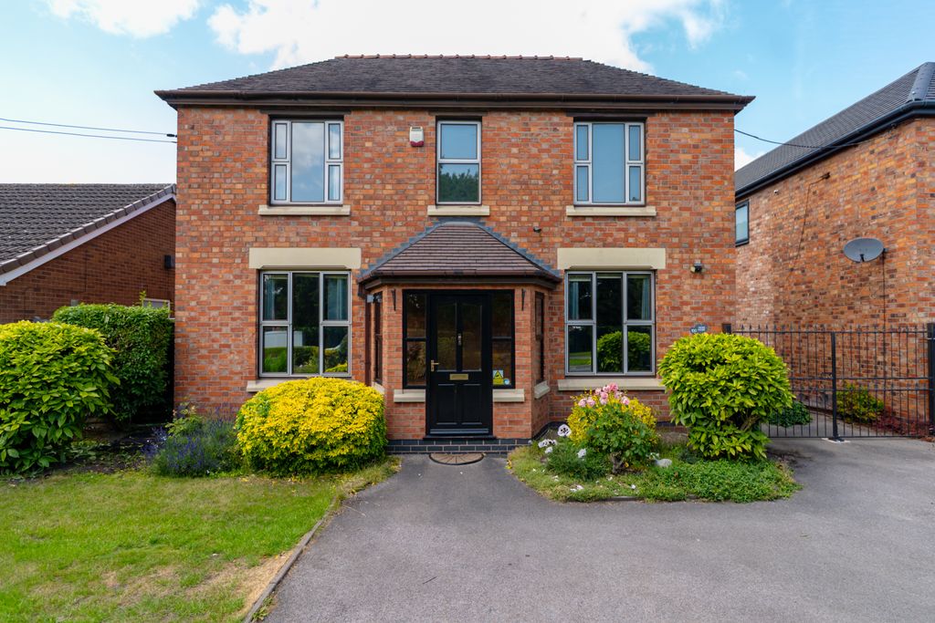 Property photo 1 of 30