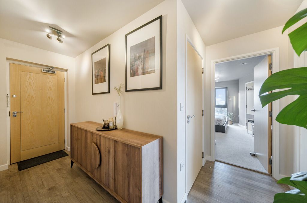 Property photo 2 of 21 1388734-14-69397B...