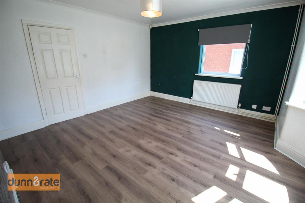 Property photo 3 of 15 Img_4937.Jpg