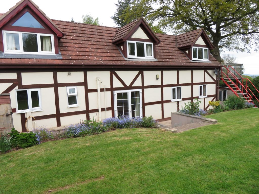 Property photo 3 of 23