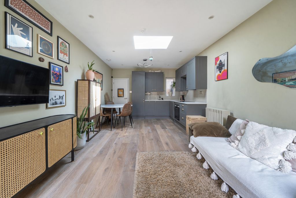 Property photo 3 of 20 1512917 (17).Jpg