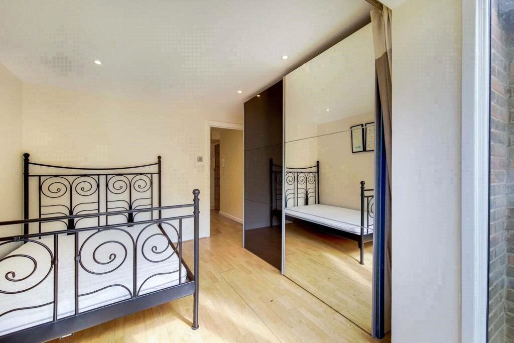 Property photo 2 of 8