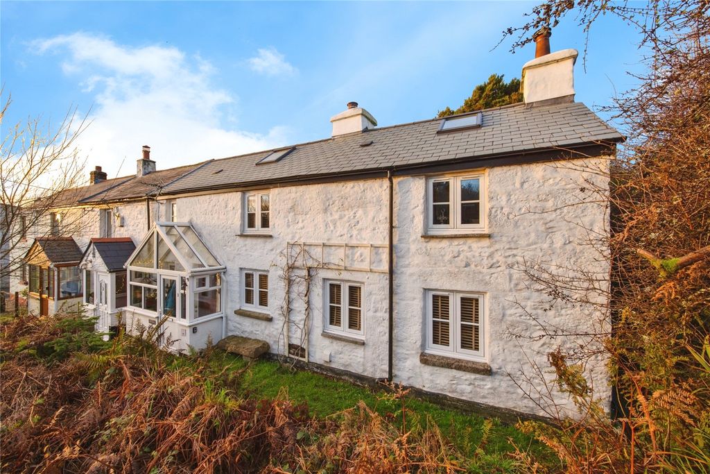 Property photo 1 of 18 Front Aspect