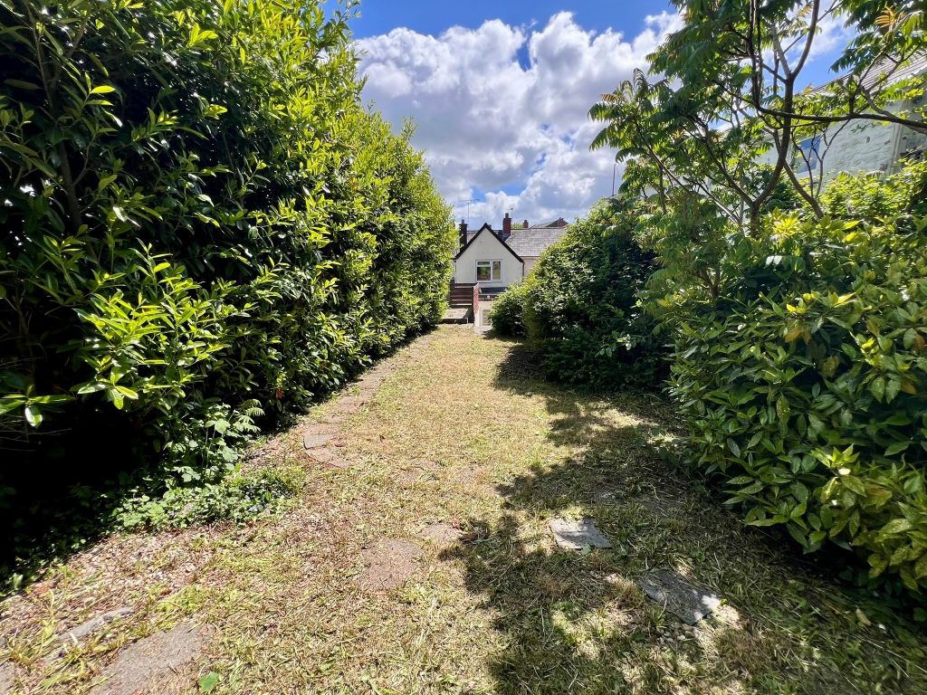 Property photo 2 of 14 Garden Aspect 1