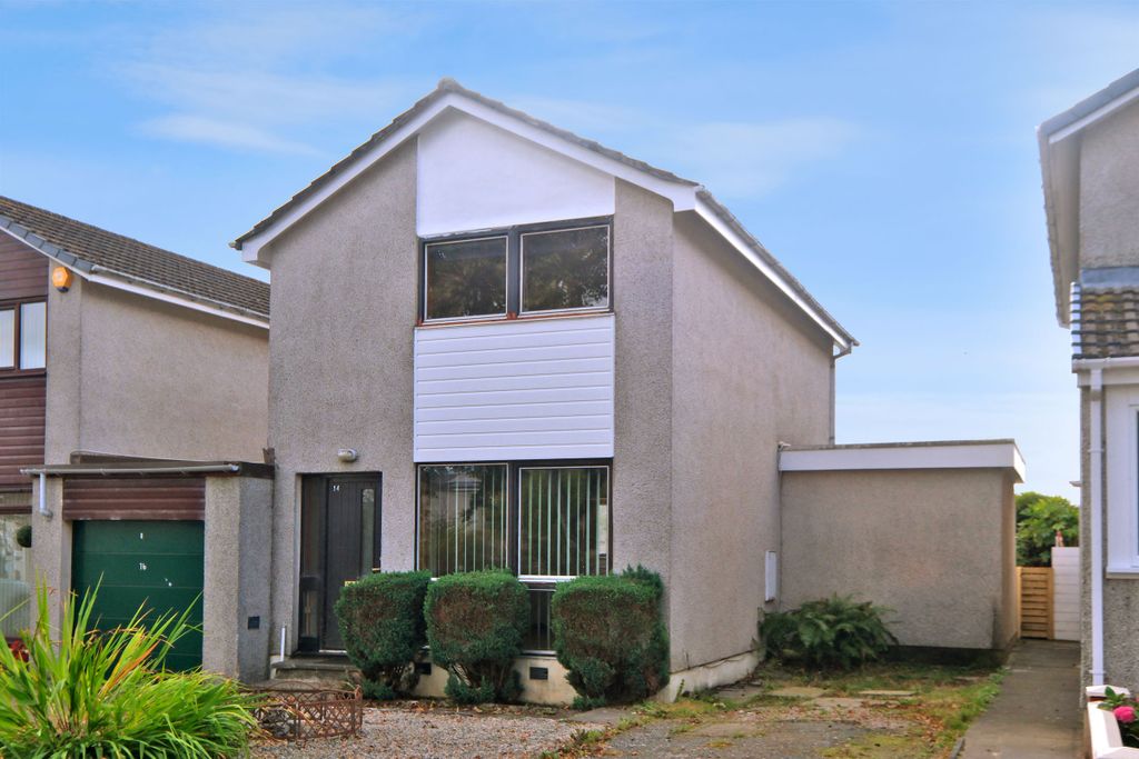 Property photo 1 of 24