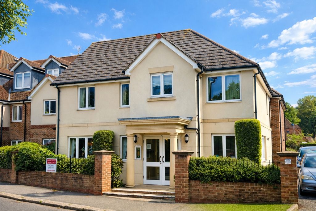 Property photo 1 of 6 Front New