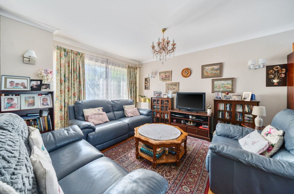 Property photo 2 of 15
