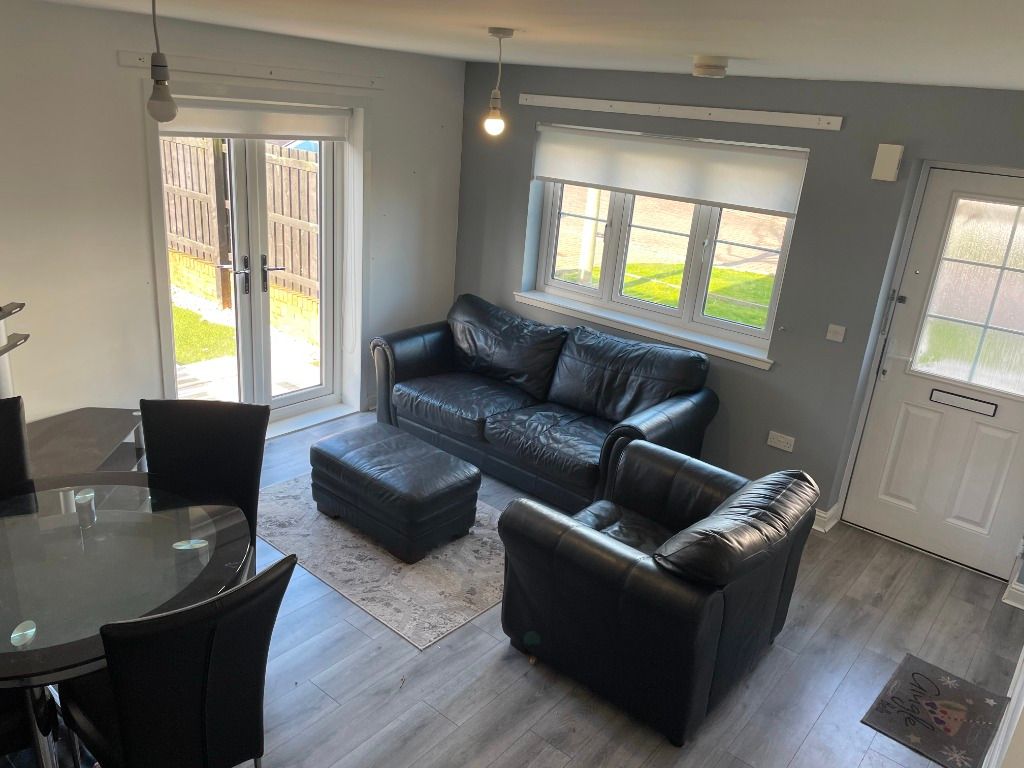 Property photo 2 of 10 Photo 2