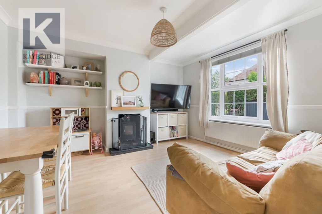 Property photo 2 of 13 Cartmel Gardens, Sm4 6Qn