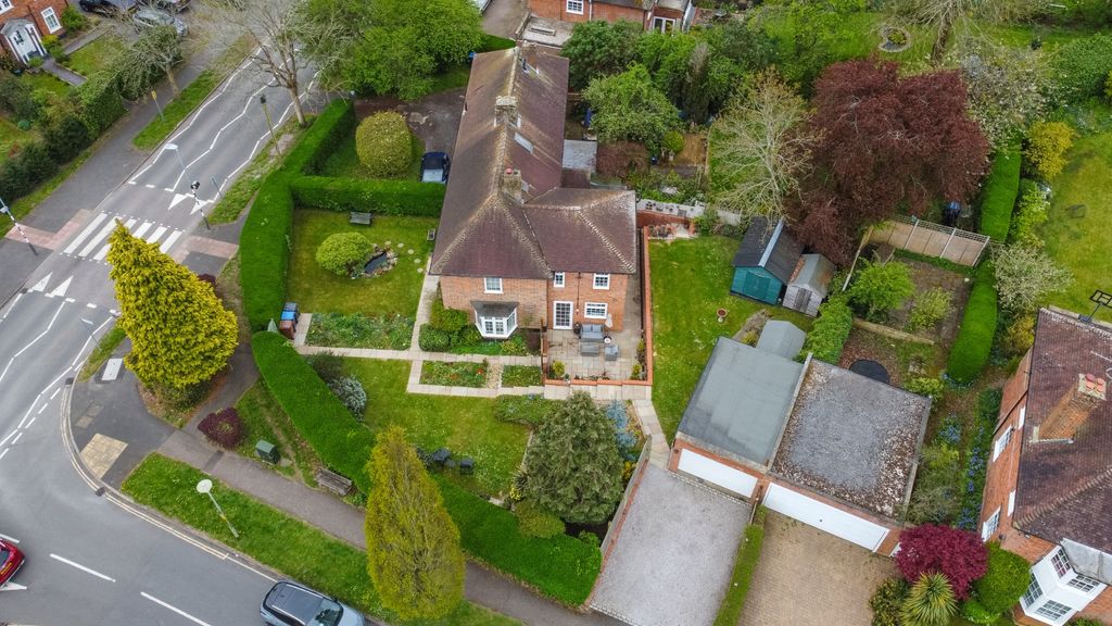 Property photo 2 of 31 5096271