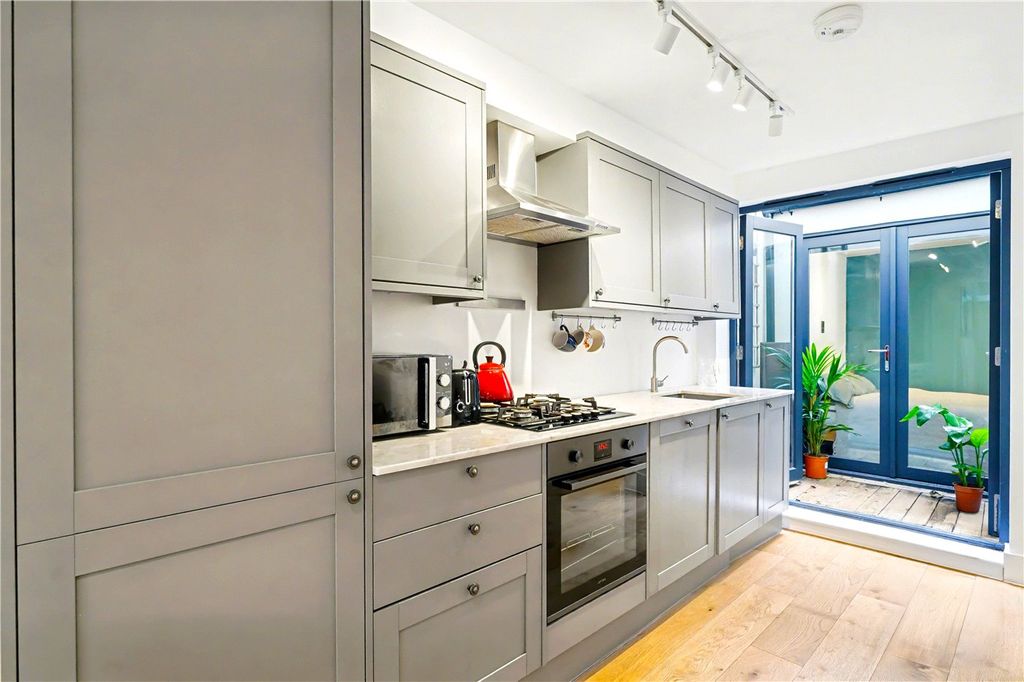 Property photo 3 of 11 Picture No. 26