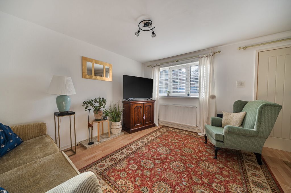 Property photo 2 of 15 1403675-22-697A10...