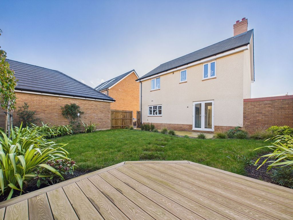 Property photo 1 of 21