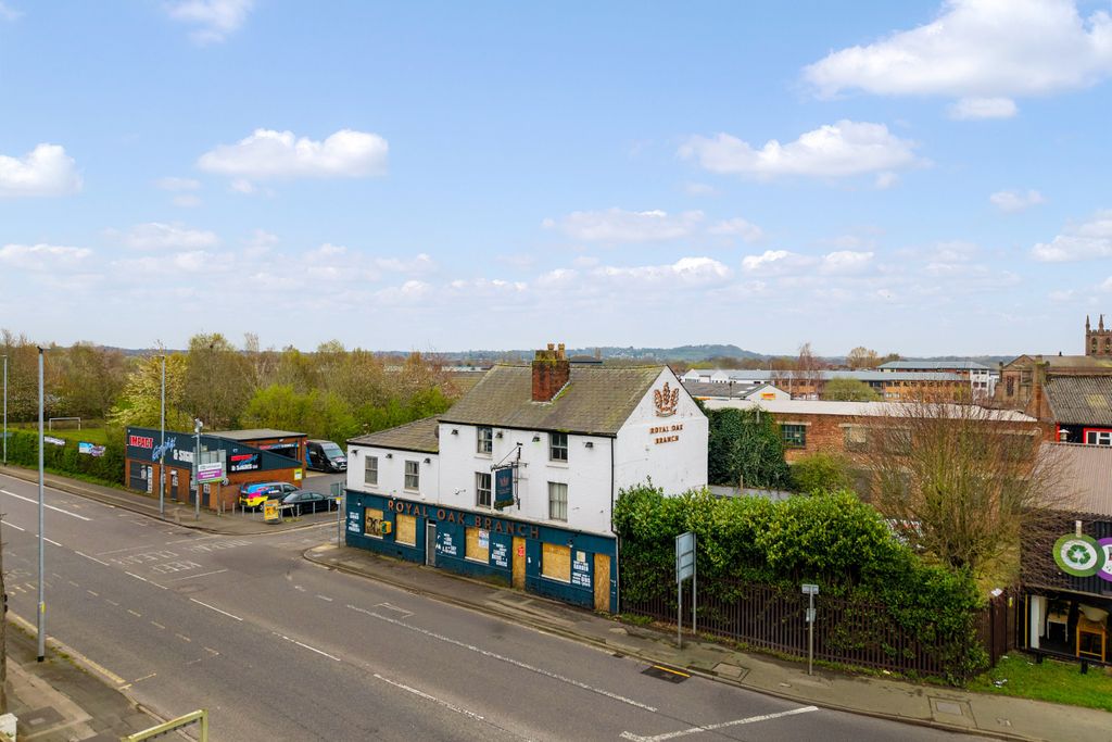 Property photo 1 of 13