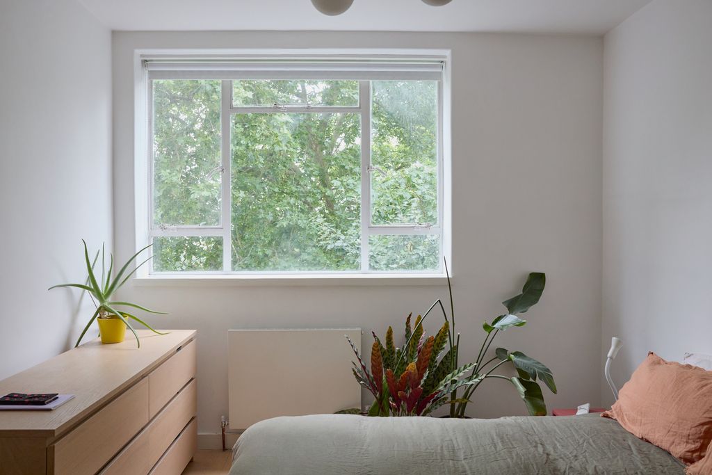 Property photo 3 of 20 296325 - Bevin Court_17.Jpg