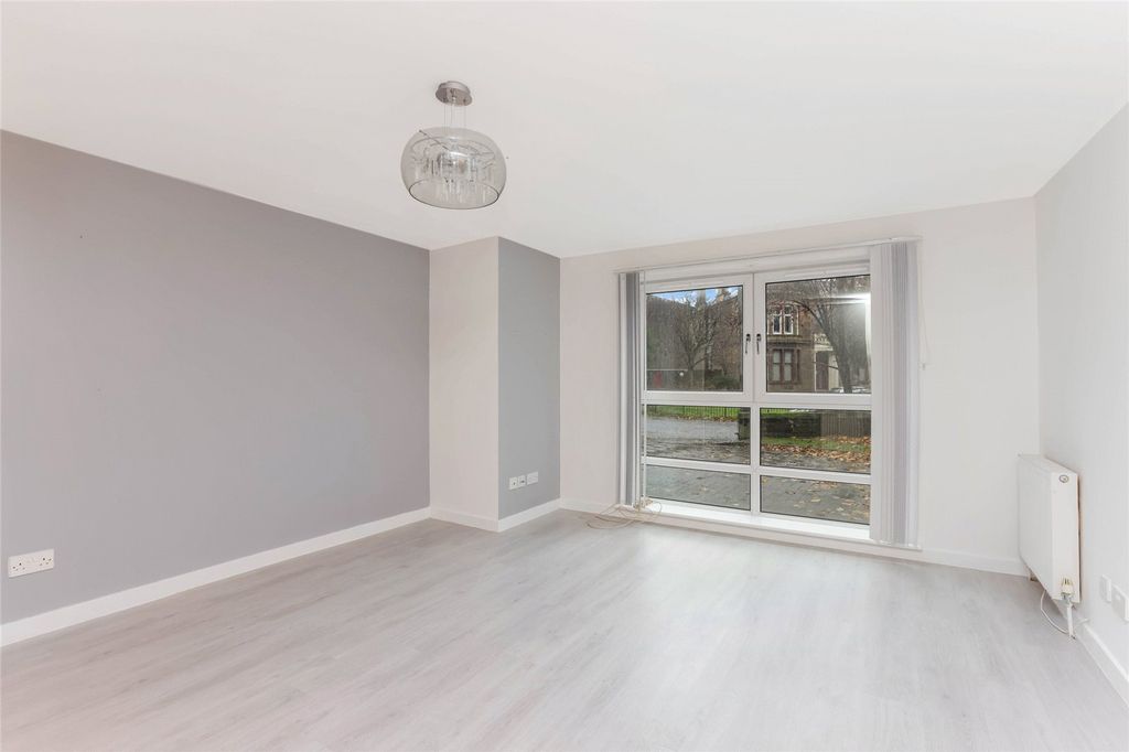 Property photo 2 of 14 2