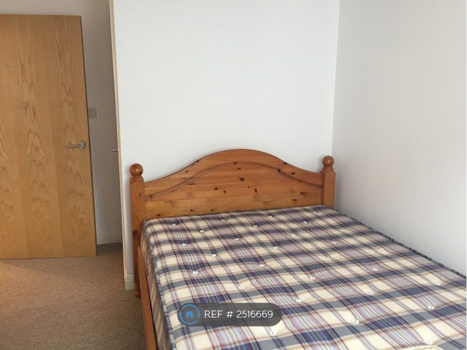 Property photo 3 of 7