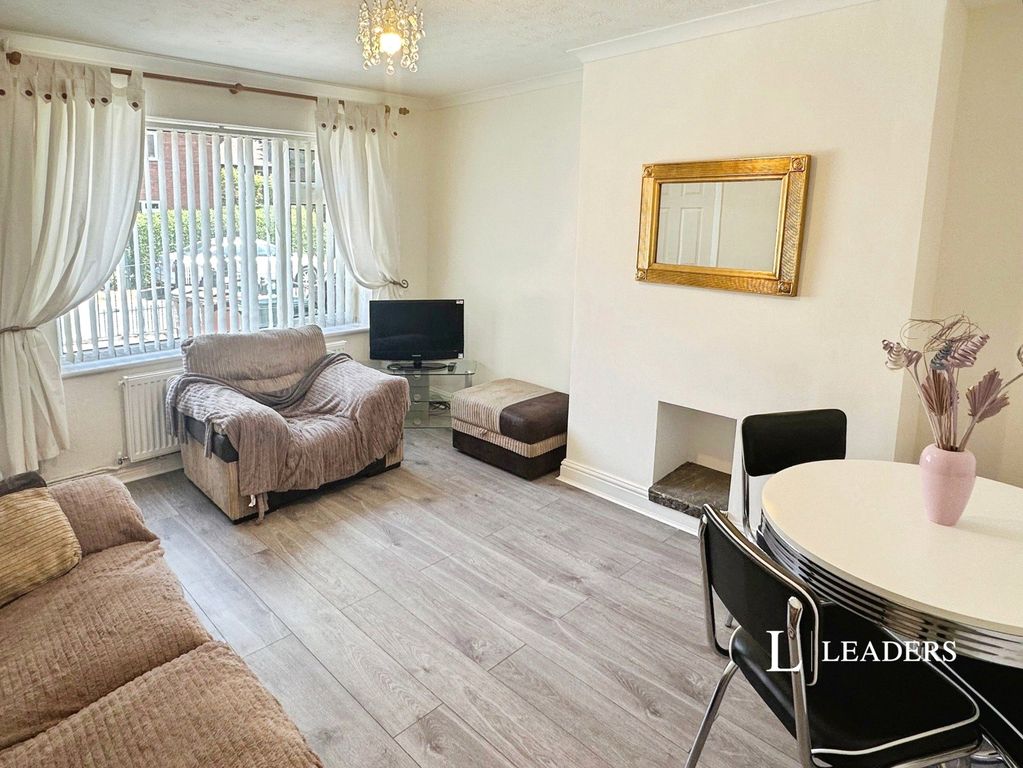 Property photo 3 of 14 Picture No. 35