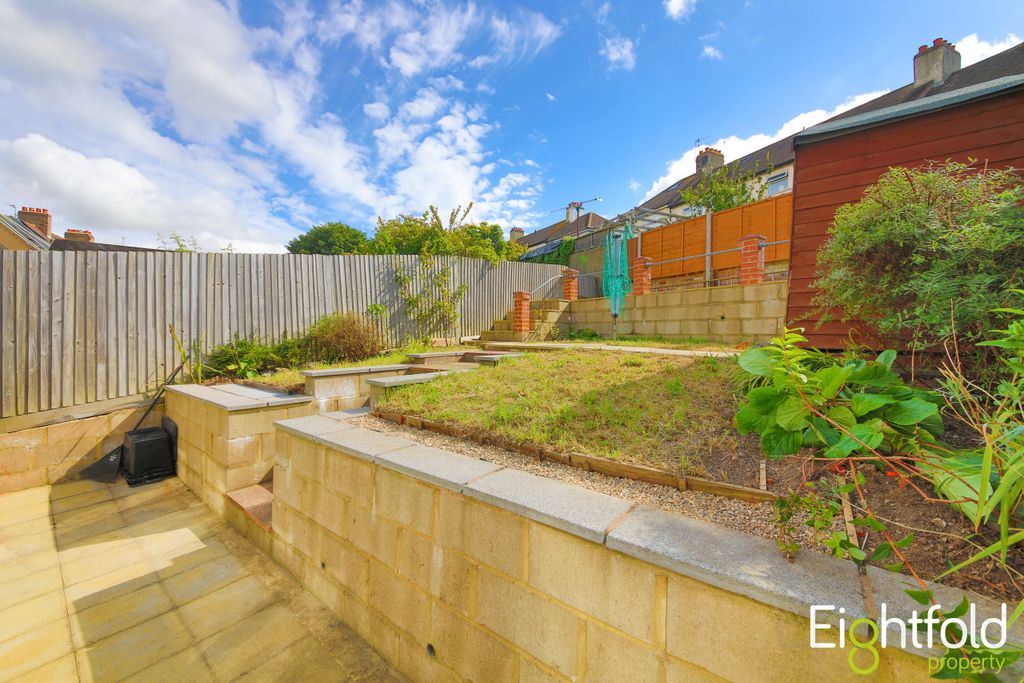 Property photo 2 of 15 Image