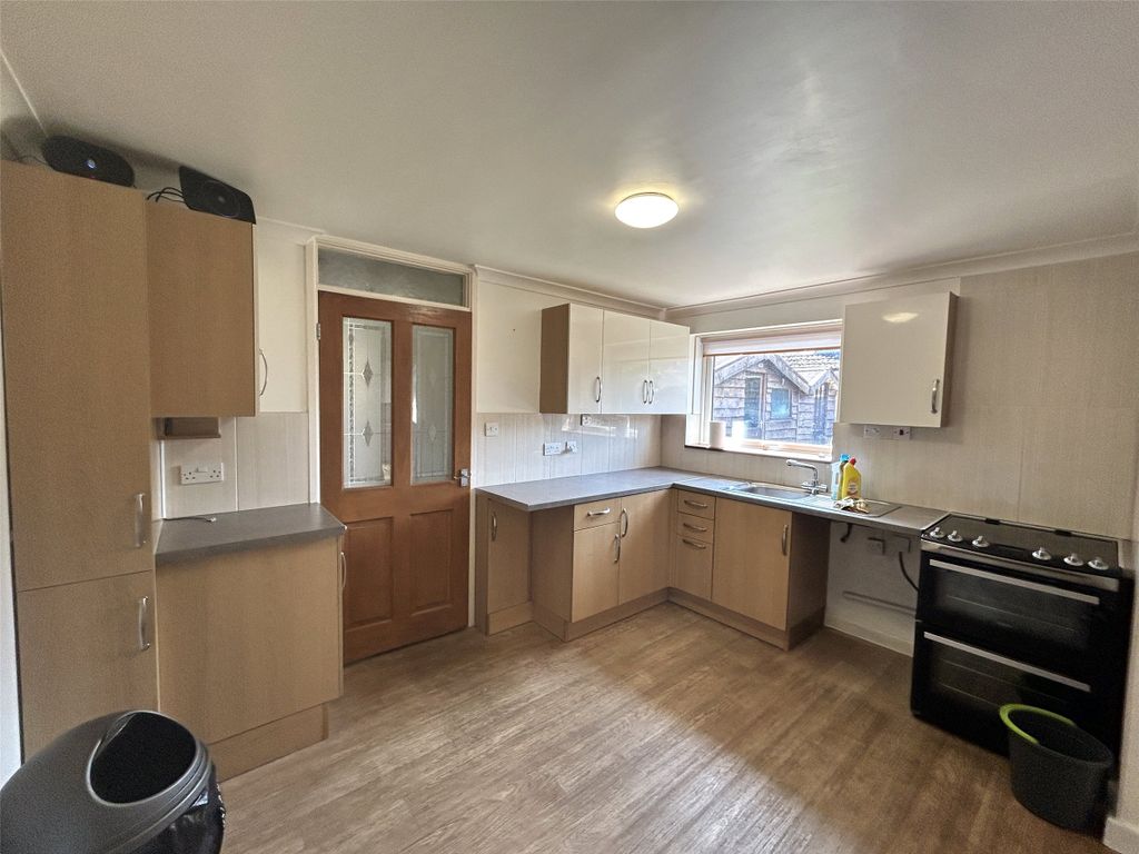 Property photo 3 of 12 Picture No. 03
