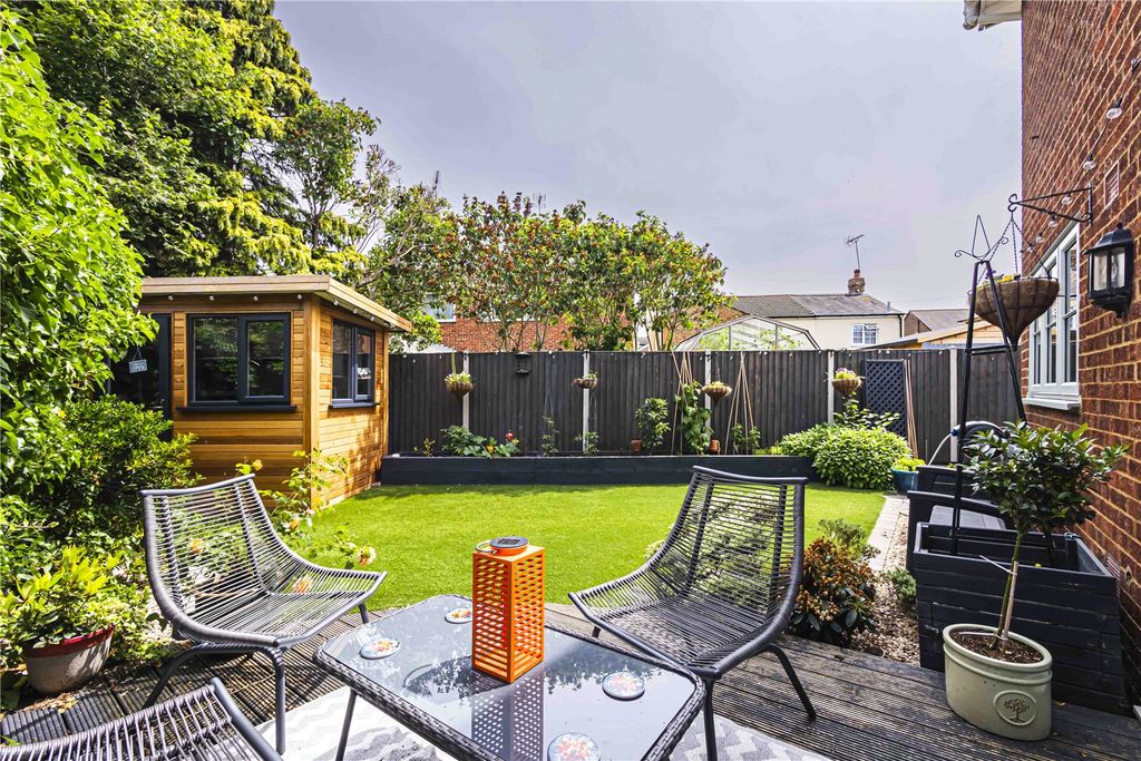 Property photo 3 of 18 Picture No. 16