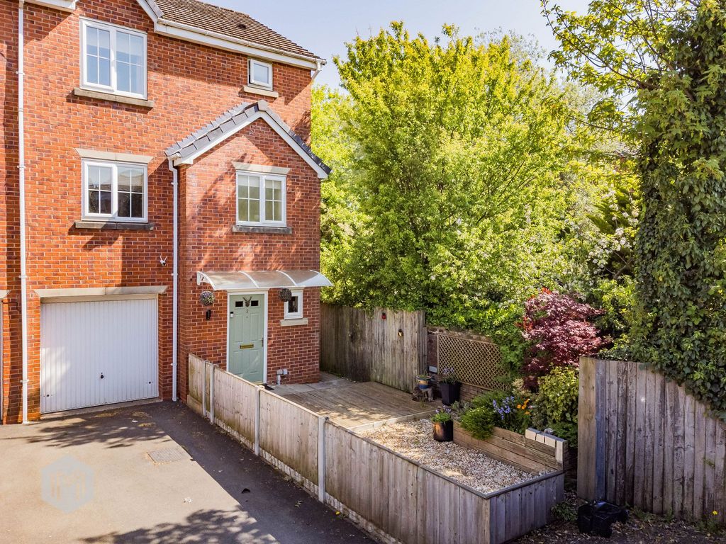 Property photo 1 of 30