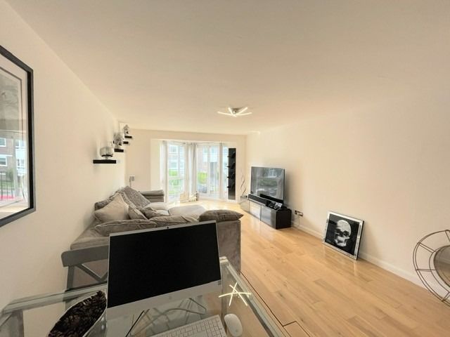 Property photo 2 of 10 1489612