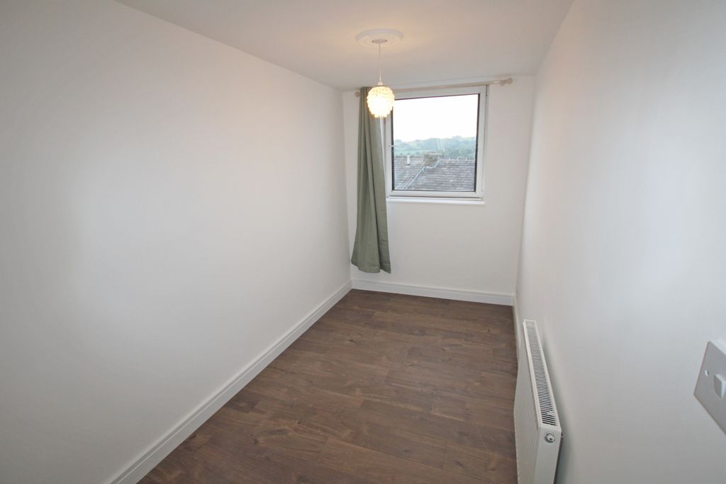 Property photo 2 of 6 2