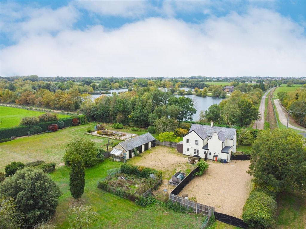 Property photo 3 of 25 Dji_0770.Jpg
