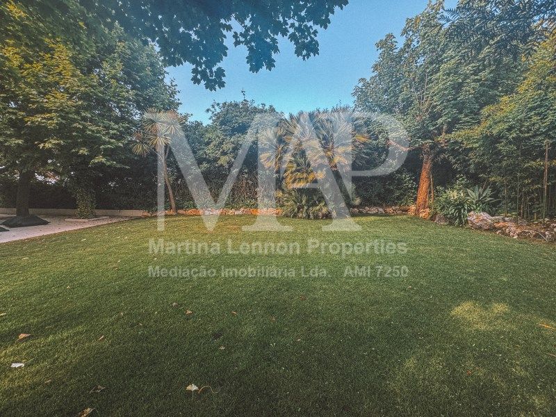 Property photo 2 of 41