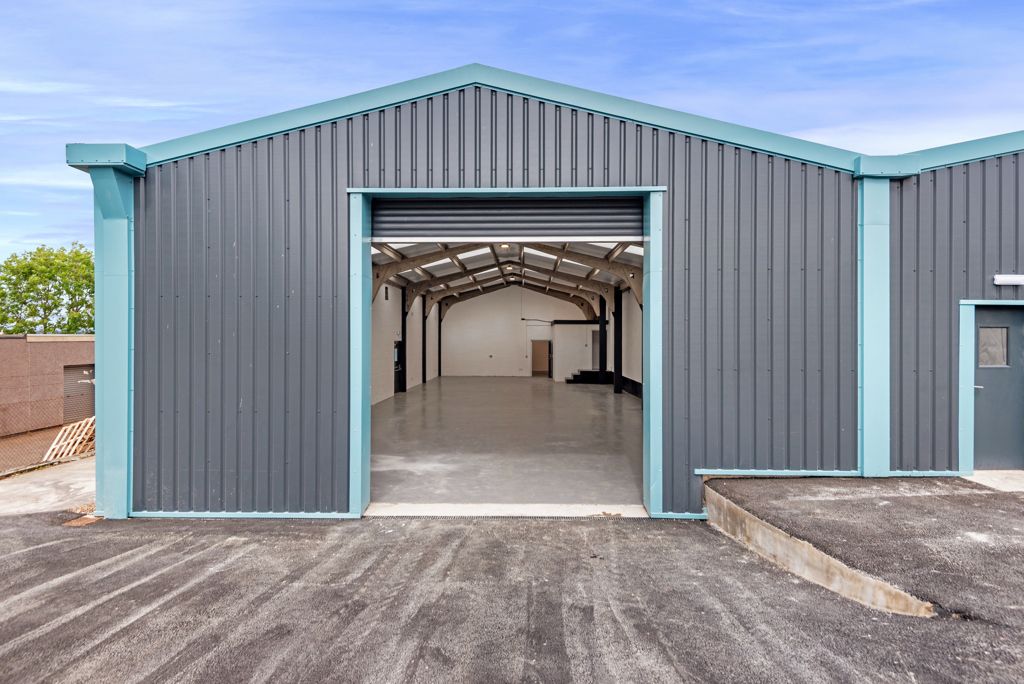 Property photo 2 of 8 Photo 11