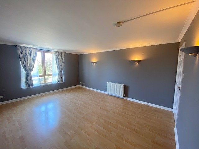 Property photo 2 of 11 Photo 2