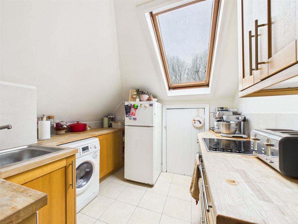 Property photo 3 of 6 Picture No. 13