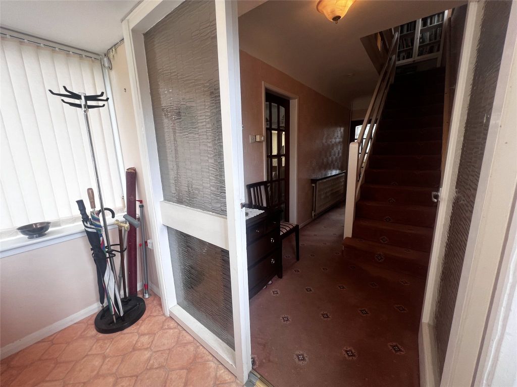 Property photo 2 of 18 Porch