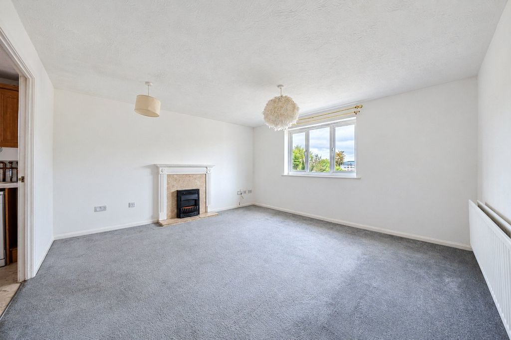 Property photo 2 of 9 Picture No. 01