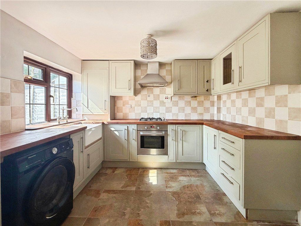 Property photo 2 of 10 Picture No. 09