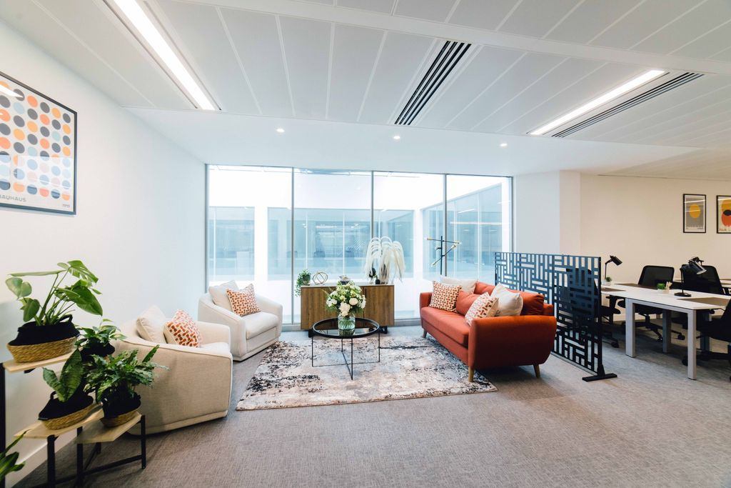 Property photo 1 of 13 Office