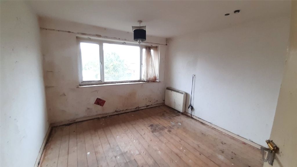 Property photo 2 of 13 Picture No. 03